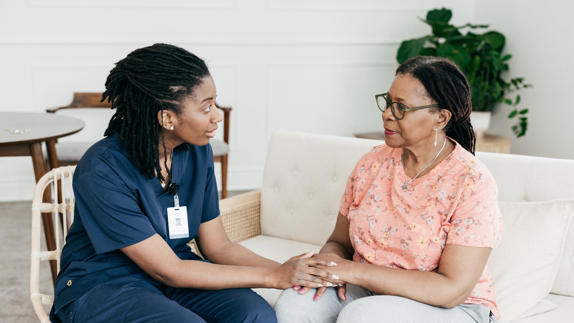 7 Signs It May Be Time to Consider Home Health Care for a Loved One in Fort Wayne